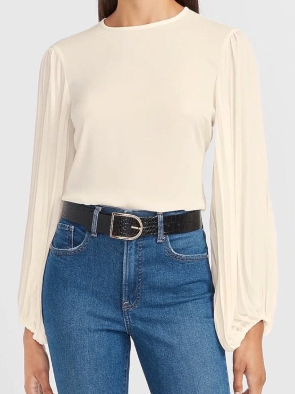 Express Women’s Cream Pleated Balloon Sleeve Blouse, size Medium, NWT